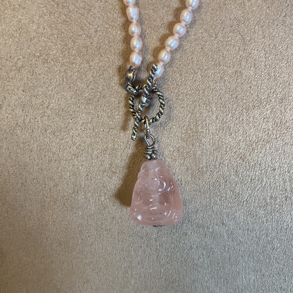 Beautiful light pink fresh water pearls and Buddah necklace - Picture 3 of 4
